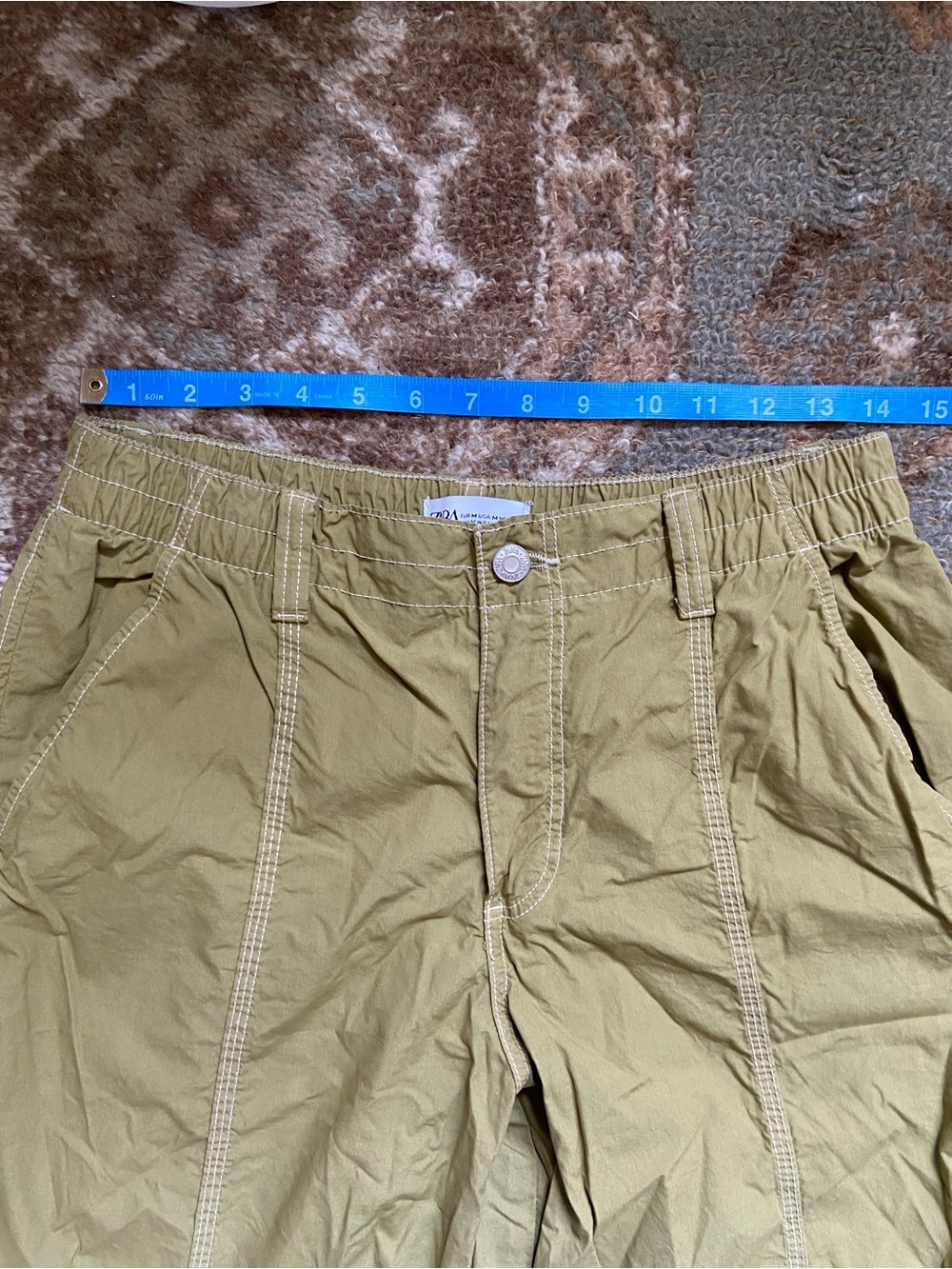 Zara Women's Cargo Pants in Olive-Green - Picture 2 of 6